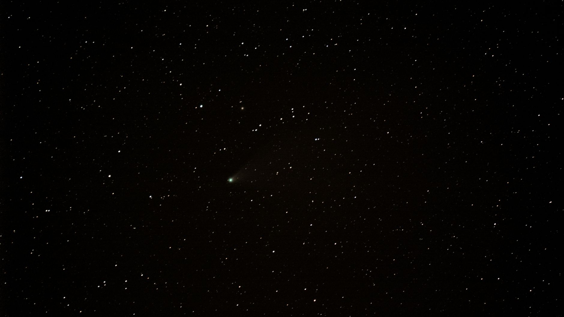 Interstellar comet nearly as old as universe