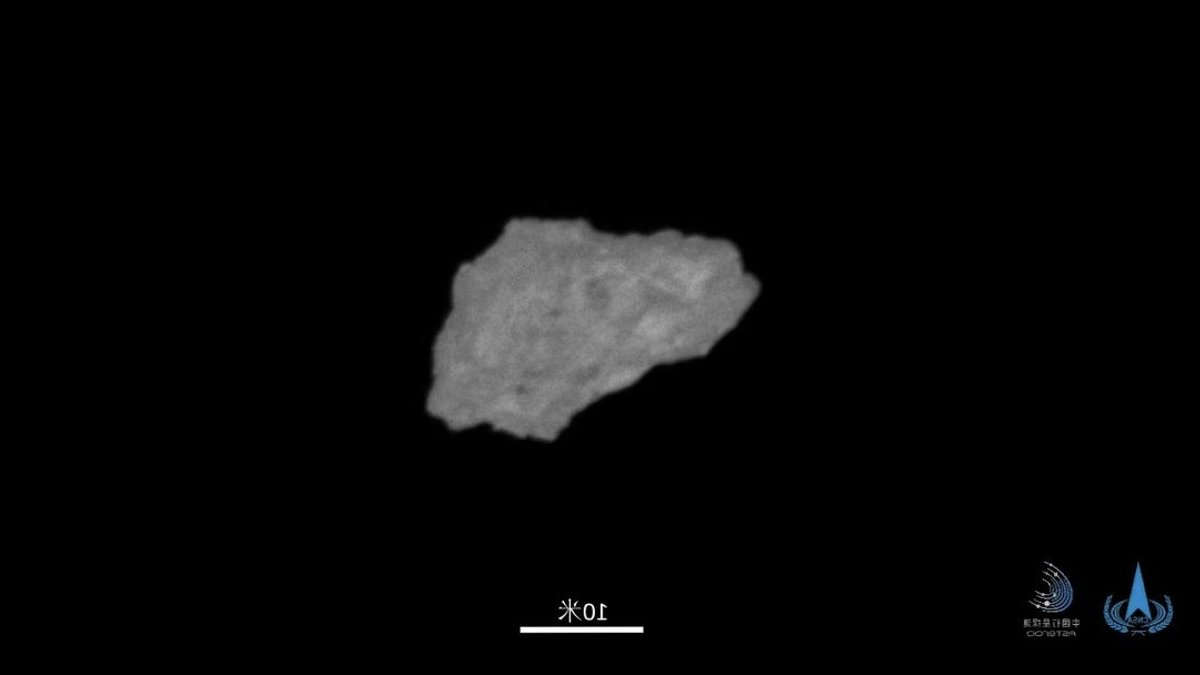 Chinese Tianwen-2 beams first image of Earth's mini moon Chinese Tianwen-2 beams first image of Earth's mini moon - mini moon