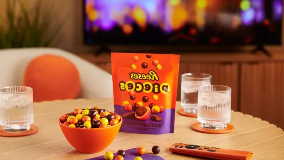 Reese’s Pieces launches first new flavor in 10 years - reese's pieces new flavor