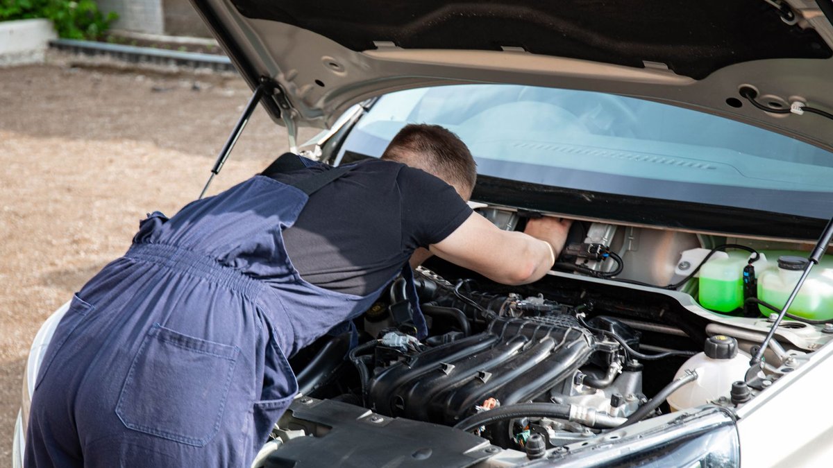 Ron Harrop Fixes Car Engineering Issues - car engineering