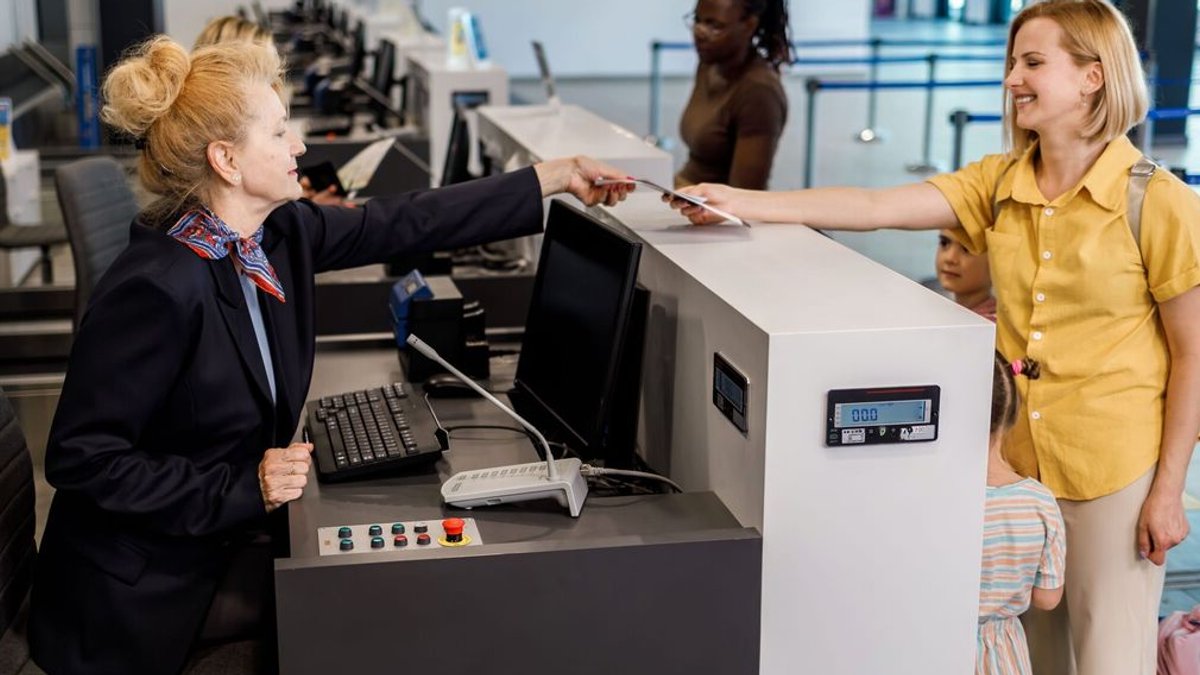 How to skip airport security lines How to skip airport security lines - airport security
