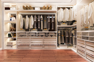 Wardrobes & Storage