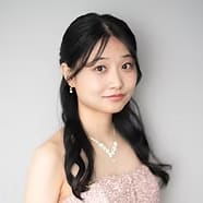 ​​秋山 桃子