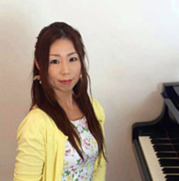 大阿久 悠希子