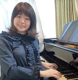 藤井 麻里絵