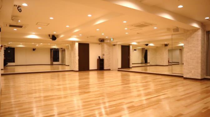 タキガワダンススクール　池袋教室