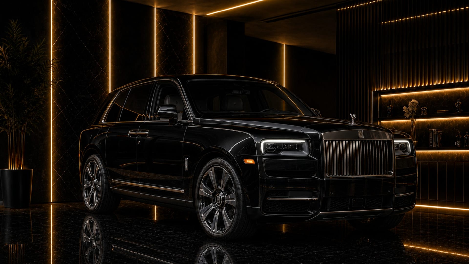 Rolls-Royce Cullinan available for executive hire in Dubai
