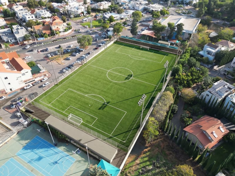 Soccer Field in Tel Mond - 3