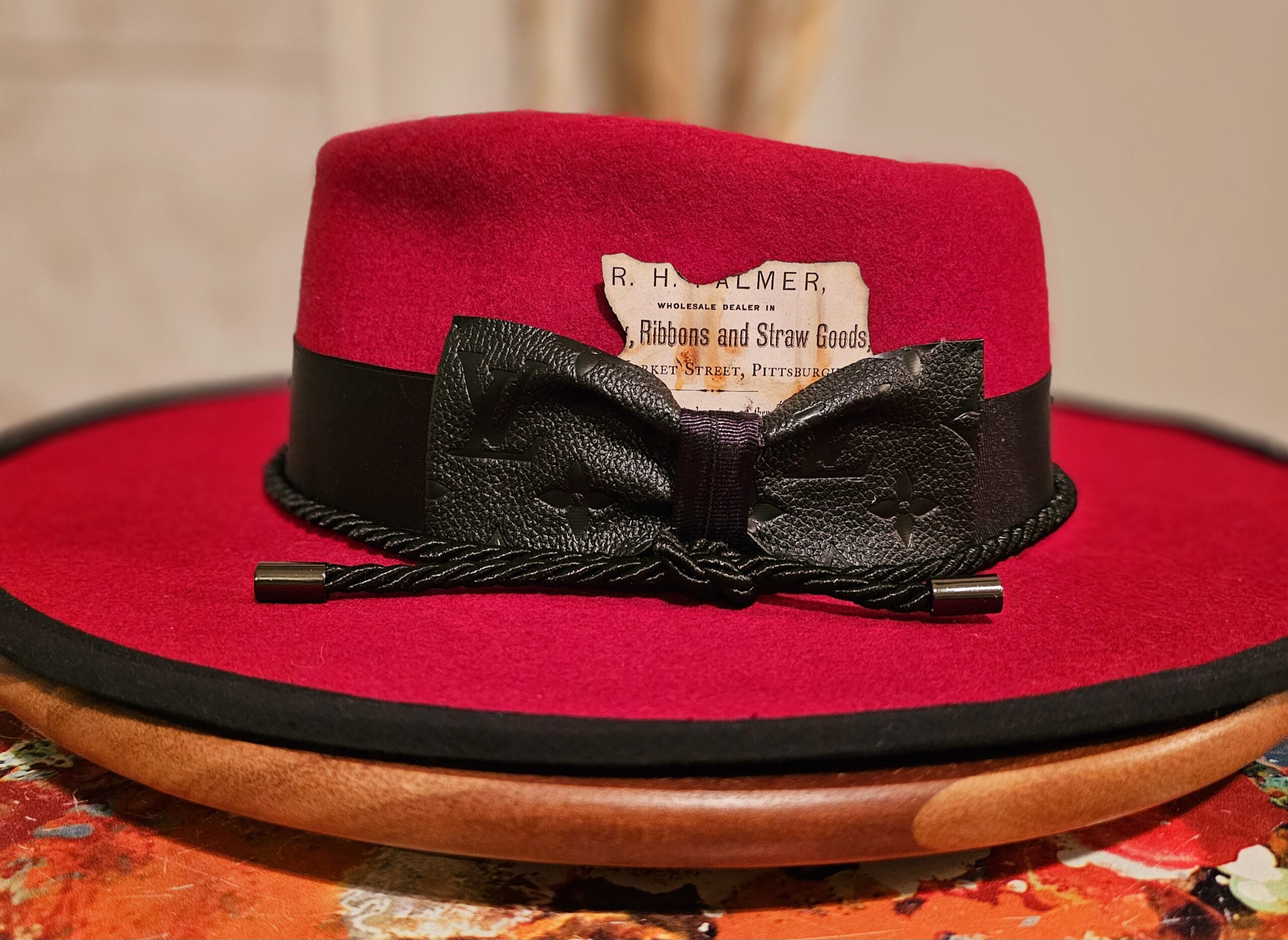 Black sits well on Red