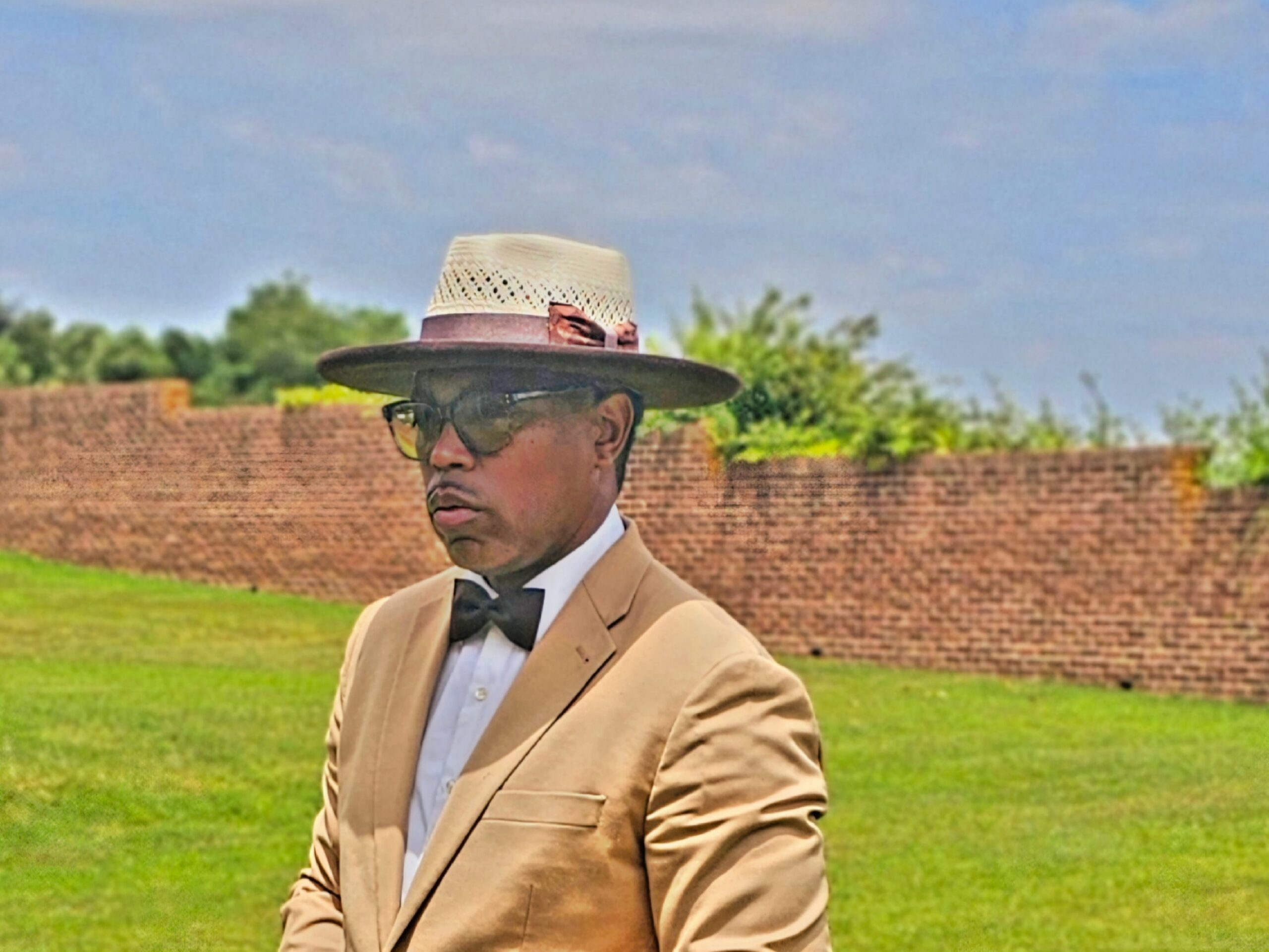 When Straw meets Wool