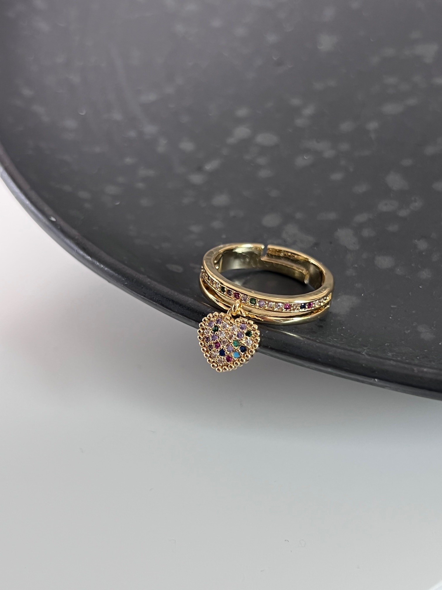 Heart ring