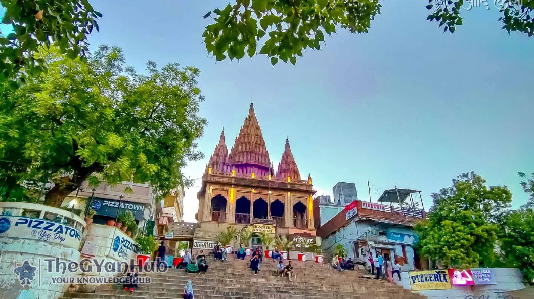 असी घाट – युवाओं और साधना का केंद्र असी घाट – युवाओं और साधना का केंद्र