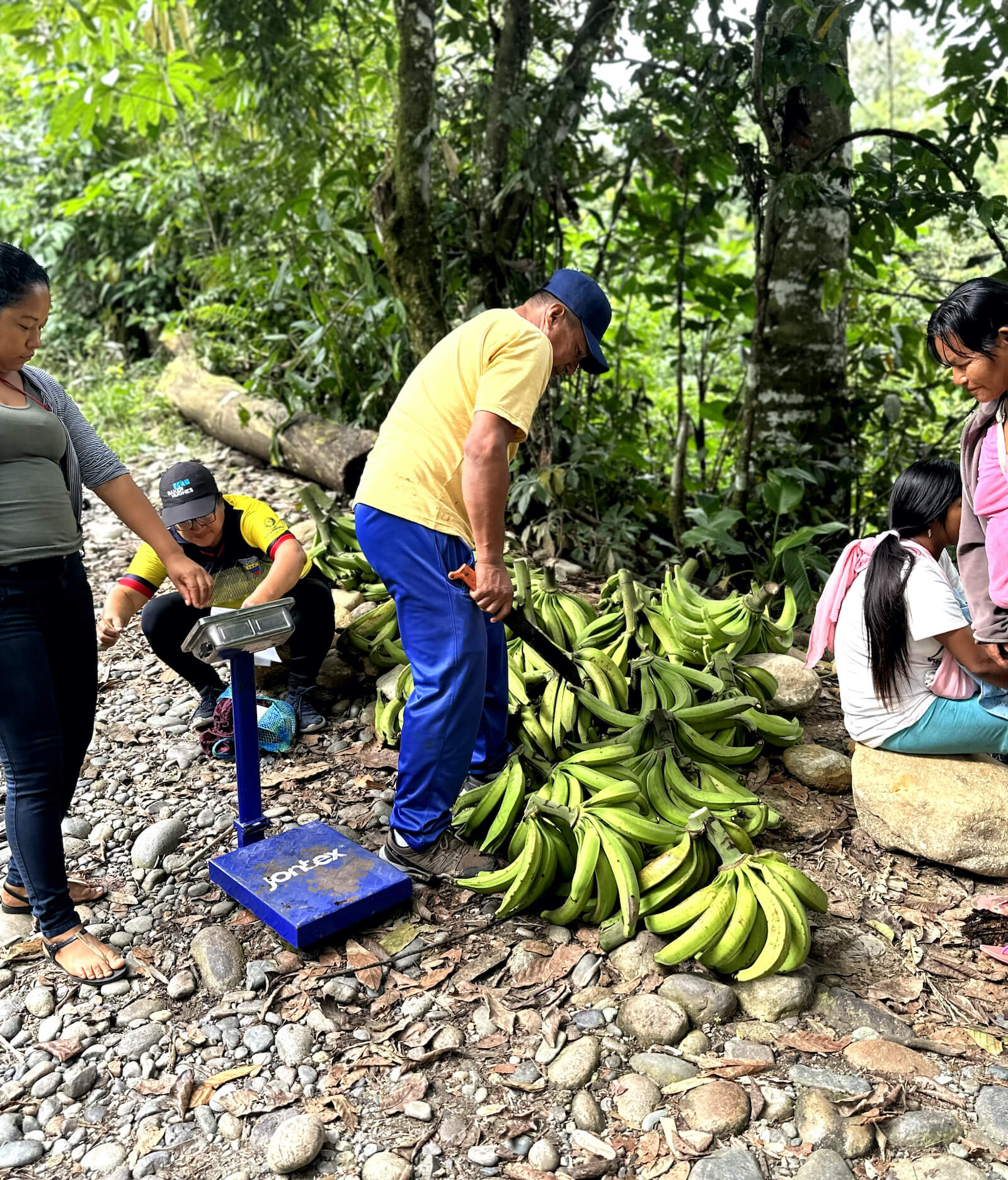 Hakhu Project: Empowering Communities through Fair and Sustainable Practices