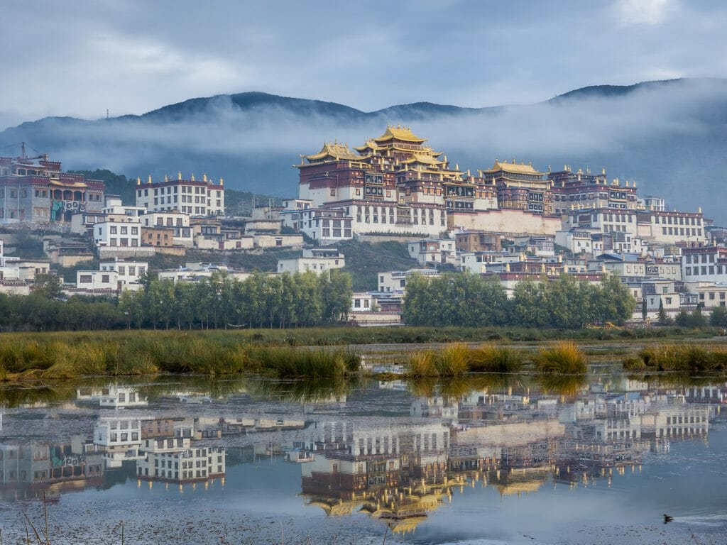 Yunnan, Kunming, Dali & Shangrila (9H7M)