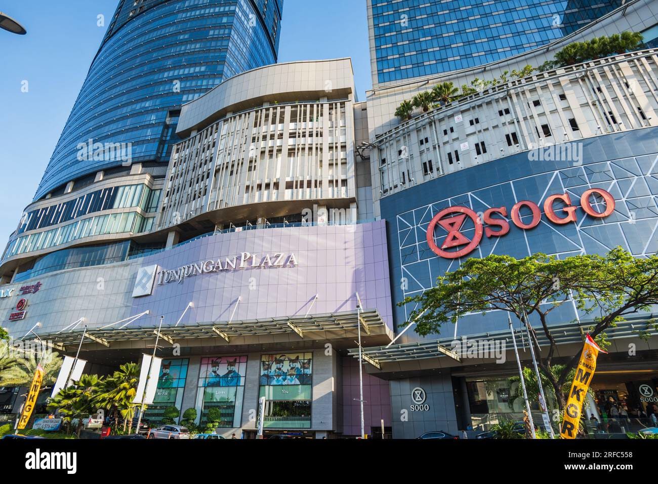 TUNJUNGAN PLAZA