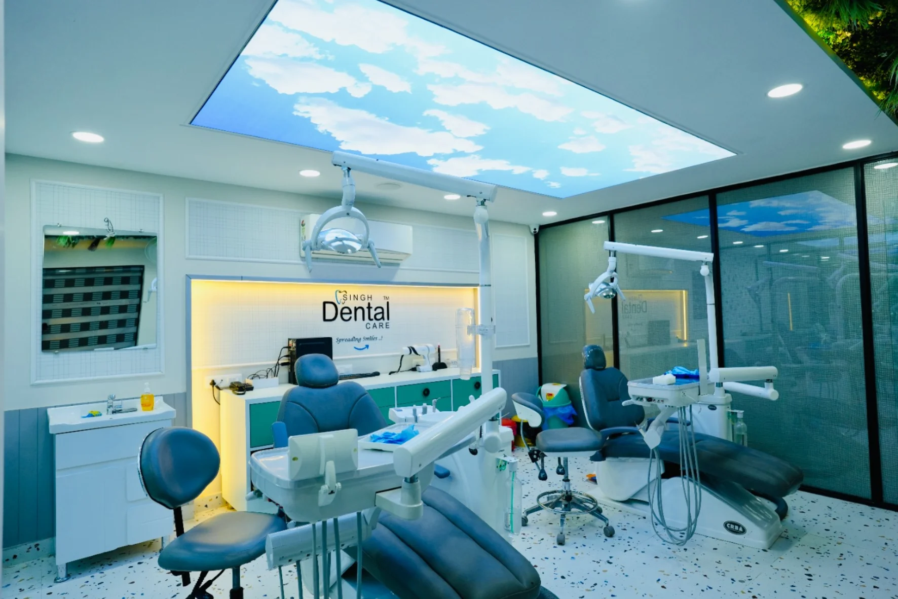 100 Feet Branch, Amritsar interior 2