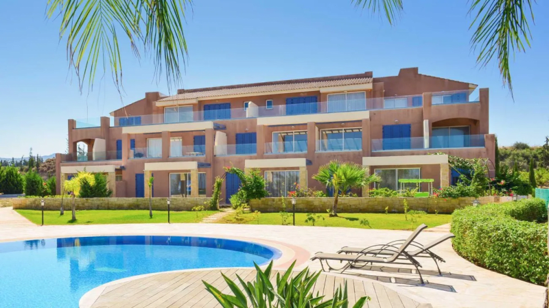 2-bedroom Townhouse M02, Akamantis Gardens