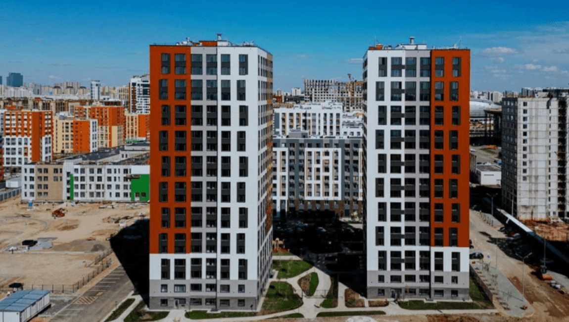 Sezim Qala. Baqyt Towers