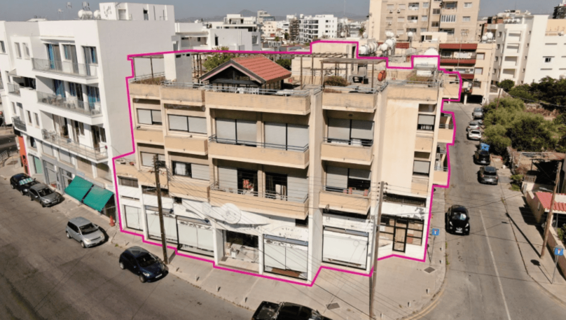 Mixed Use Building for Sale