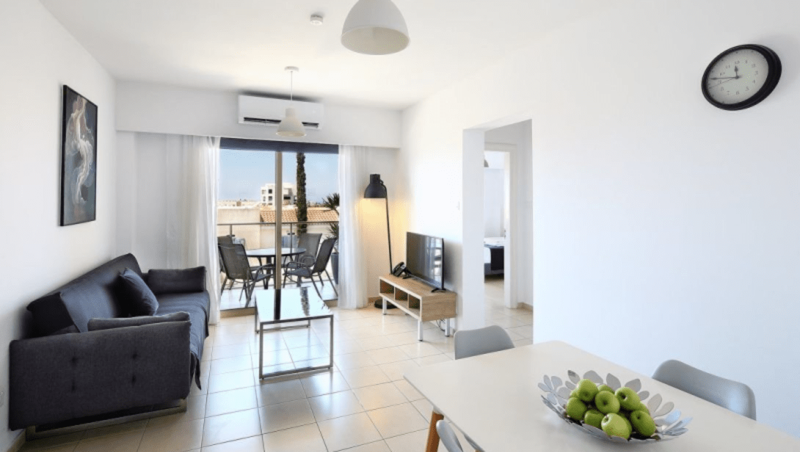 Elysia Park Apartments