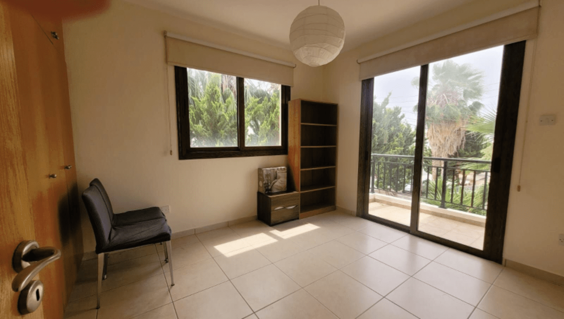 Квартира на продаж у районі Юніверсал, Пафос