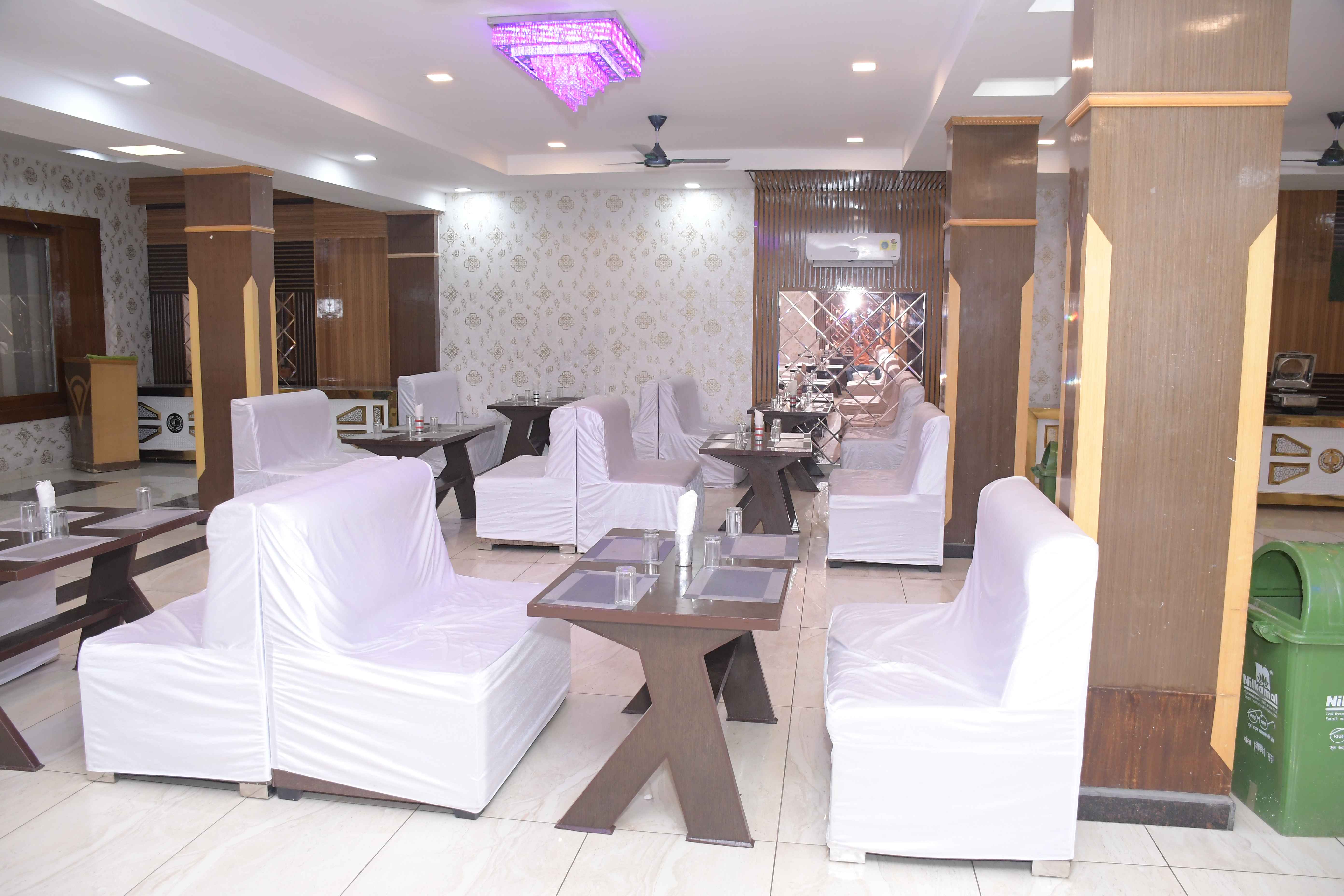 Conference Hall 3