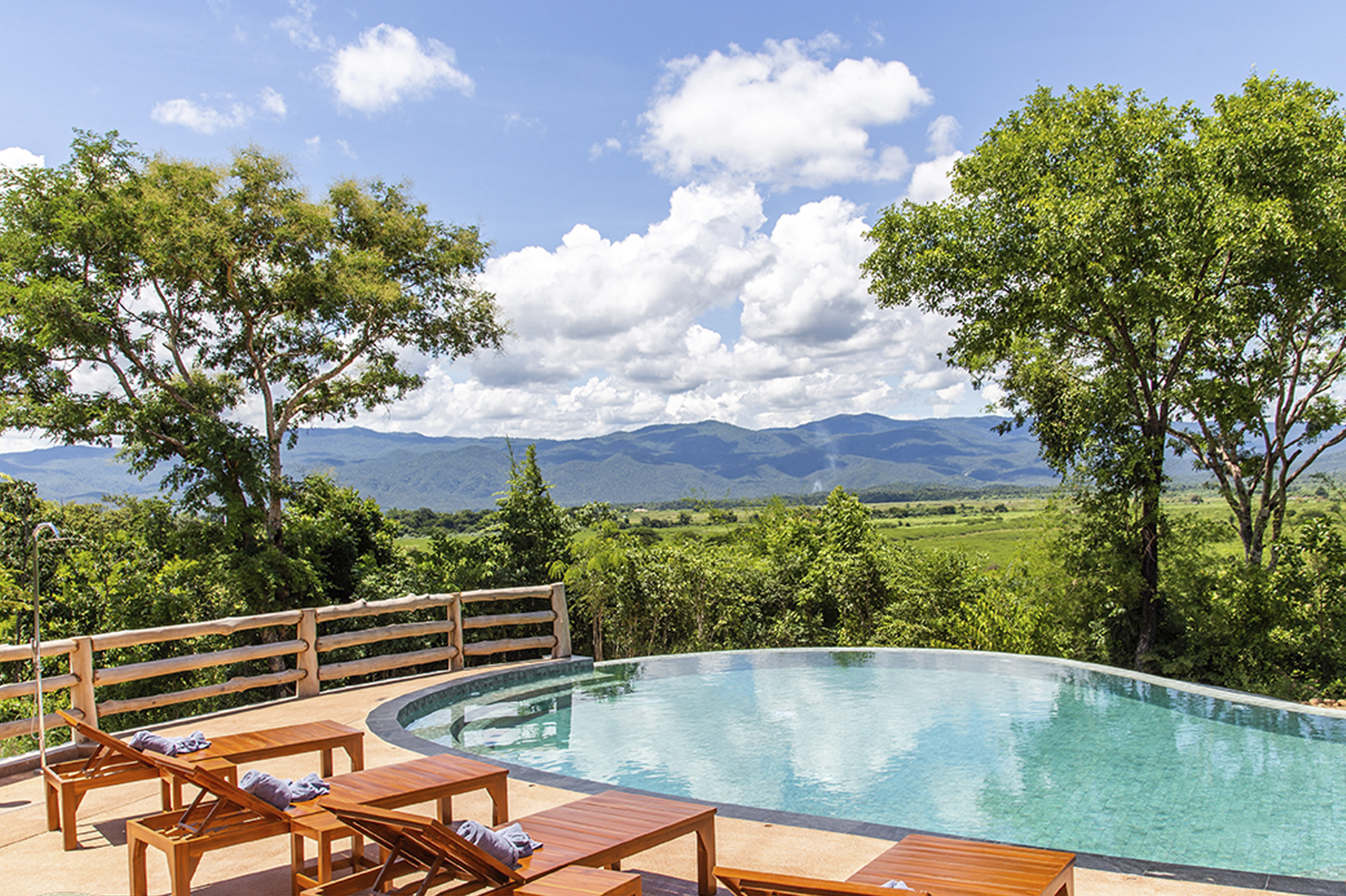 Elephant Hills Bush Camp Elephant Experience