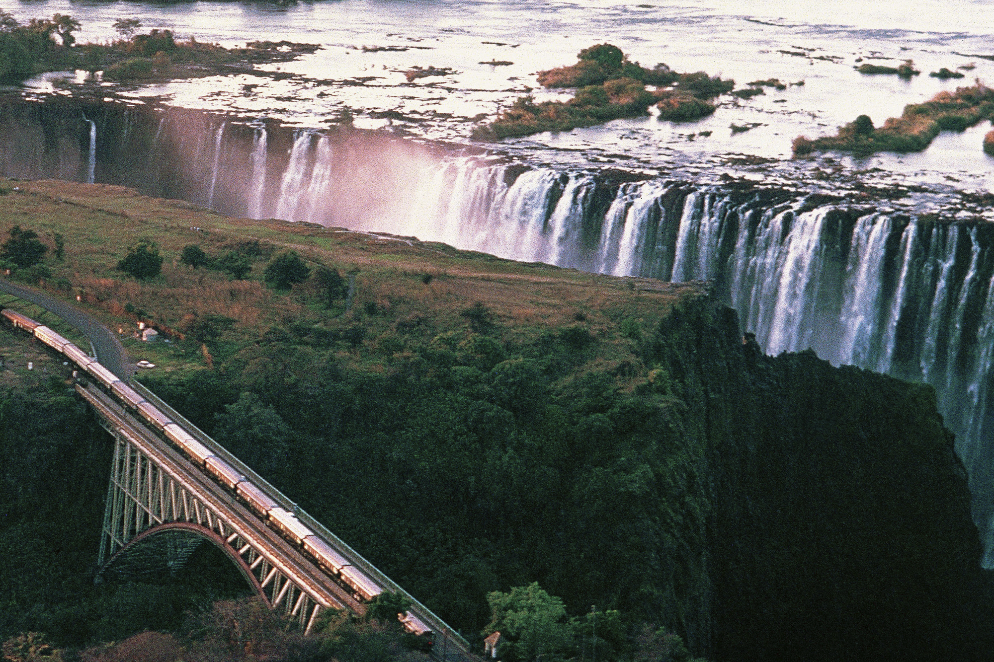 Rovos Rail - Pretoria to Victoria Falls