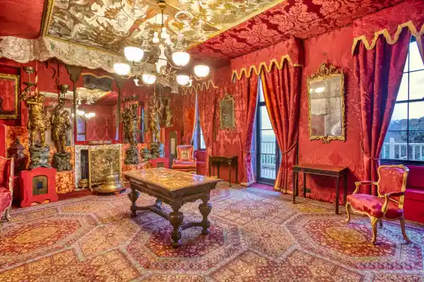 Hauteville House