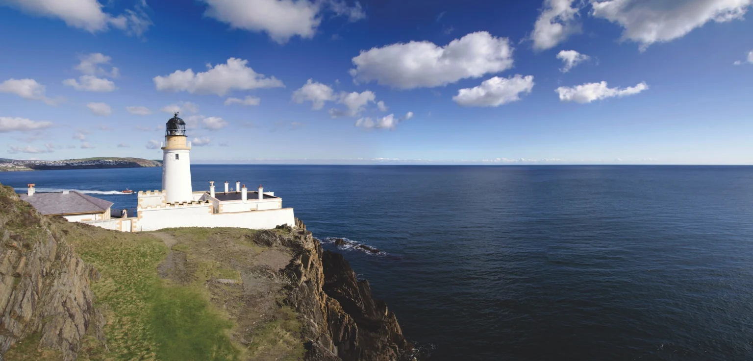Lighthouse in Douglas overlooking the sea