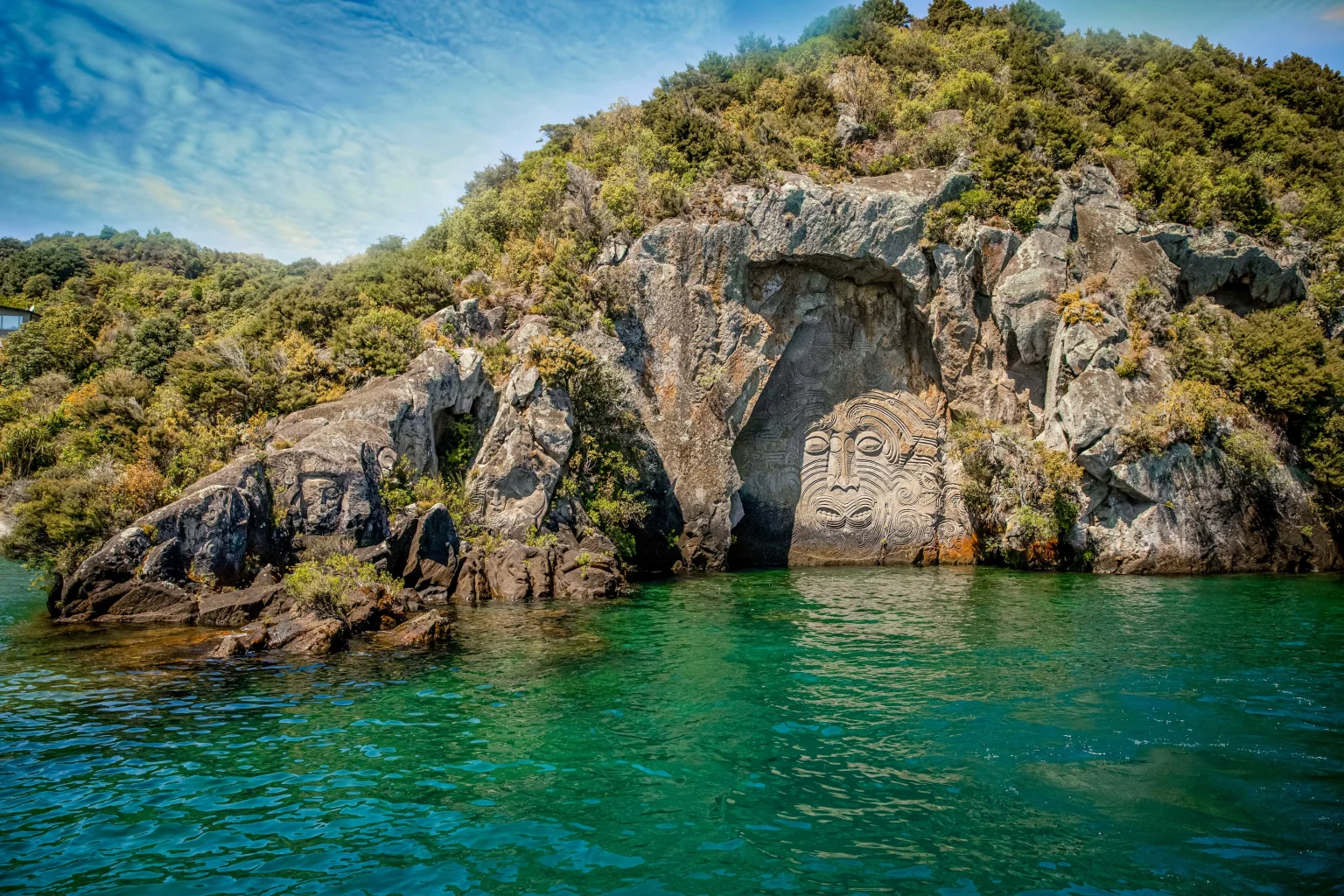 Lake Taupo rock carvings.