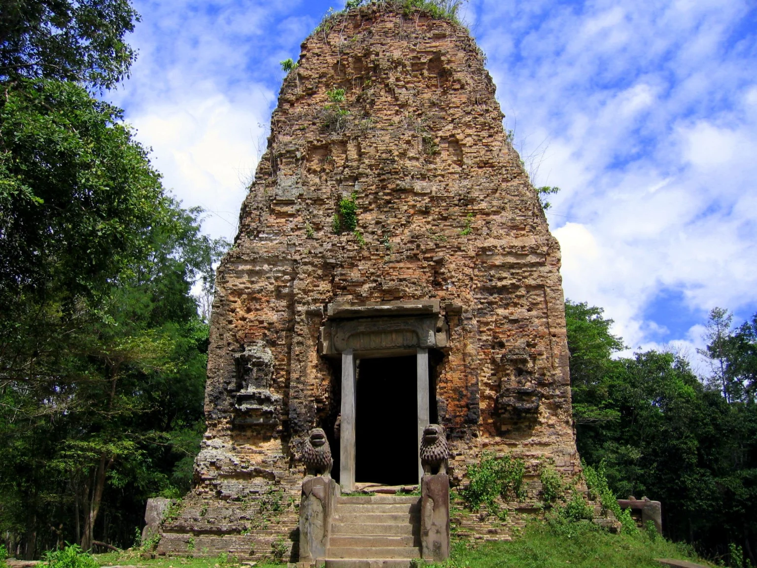 Kampong Thom Sambor Prei ku