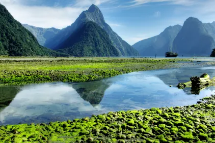 Milford Sound Overnight Cruise