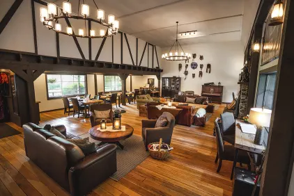 Tweedsmuir Park Lodge