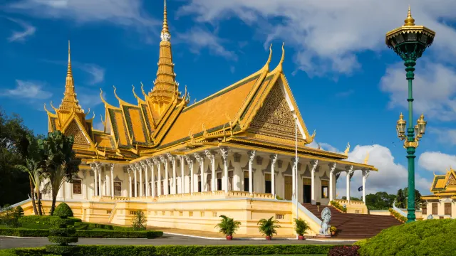 Cambodia Cultural Gems & Island Escapes