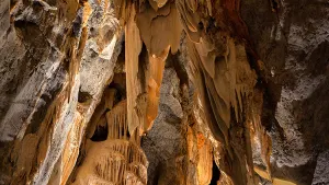 Chillagoe Caves &amp; Outback