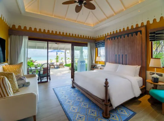 SAii Lagoon Maldives, Curio Collection by Hilton