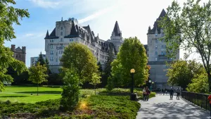 Historical Highlights Walking Tour