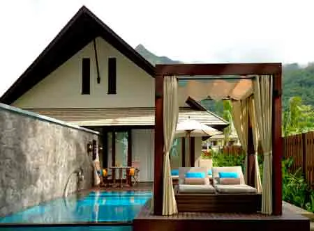 Story SEZbeach pool villa