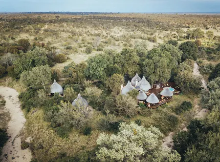 Hoyo Hoyo Safari LodgeAerial view