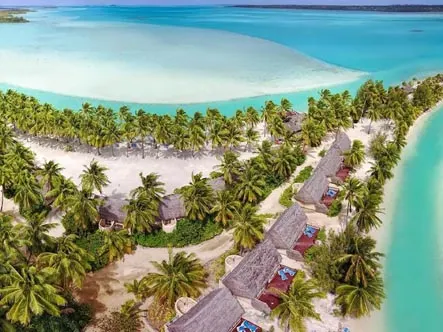 Aitutaki Lagoon Private Island Resortbeachfront bungalows
