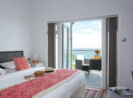 Seafacingroomwithbalcony