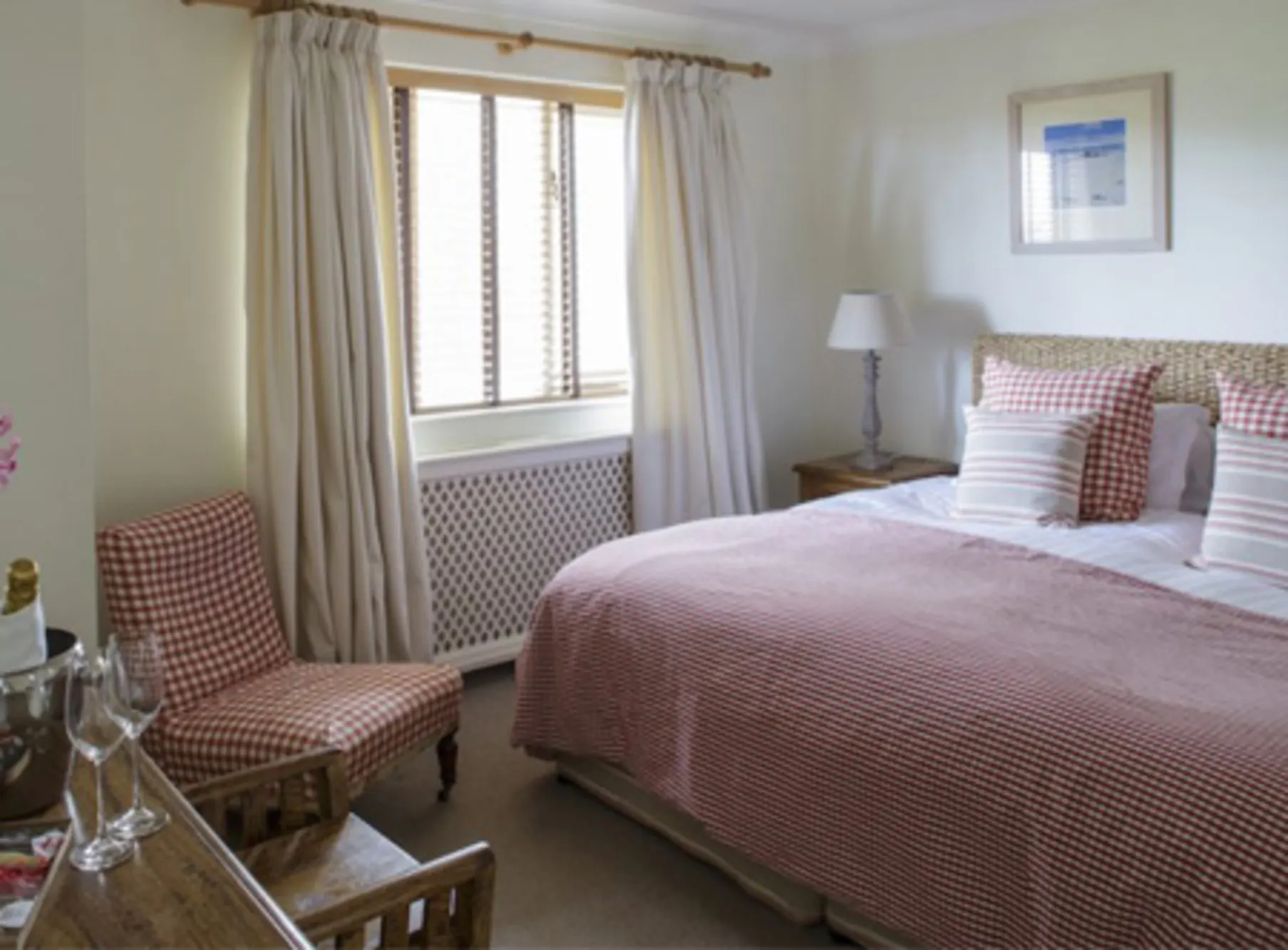 Superiorgardensuitewithseaview