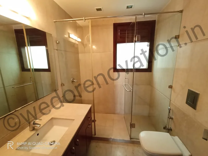 Bathroom remodeling glass partition