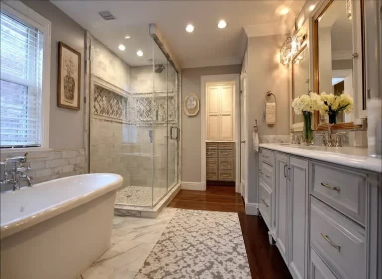 Bathroom Remodeling Omaha logo