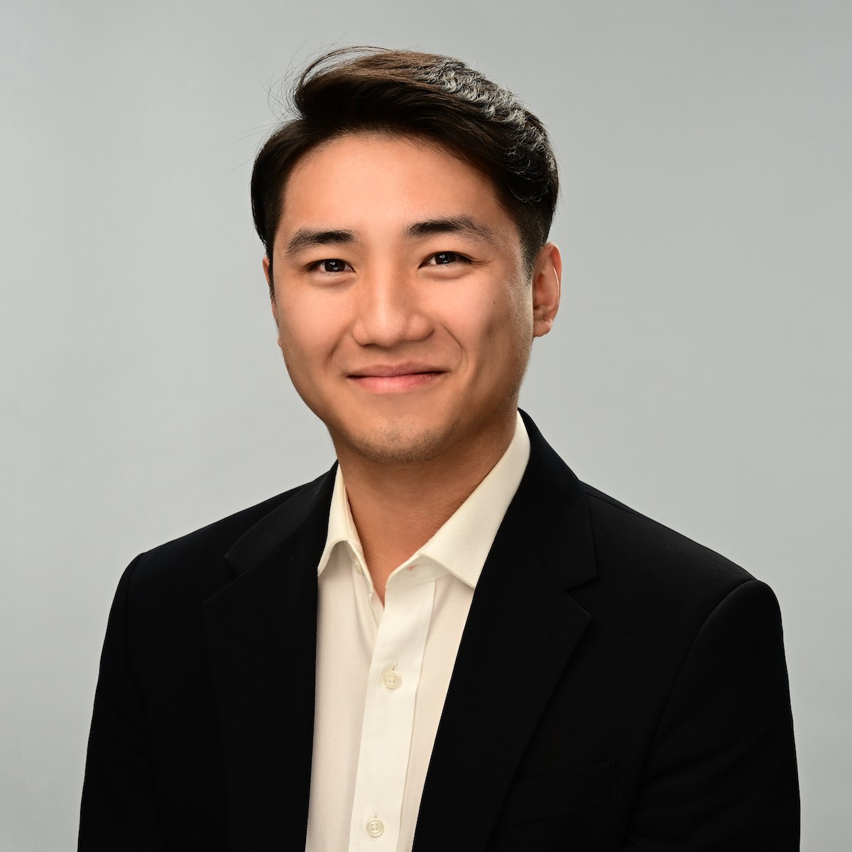 Ryan Liu - Sales Trader