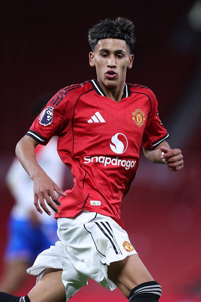 JJ Gabriel Wants Manchester United Exit as Barcelona Talks Intensify