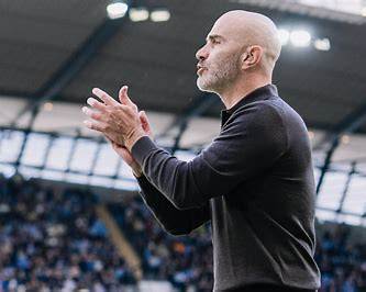 Enzo Maresca celebrates after Manchester City's 5-3 victory over Sunderland secured his fifth consecutive Premier League win.