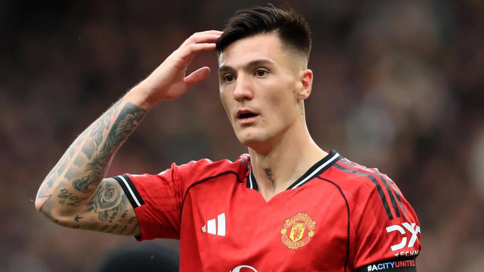 Benjamin Sesko in action for Manchester United during a Premier League match