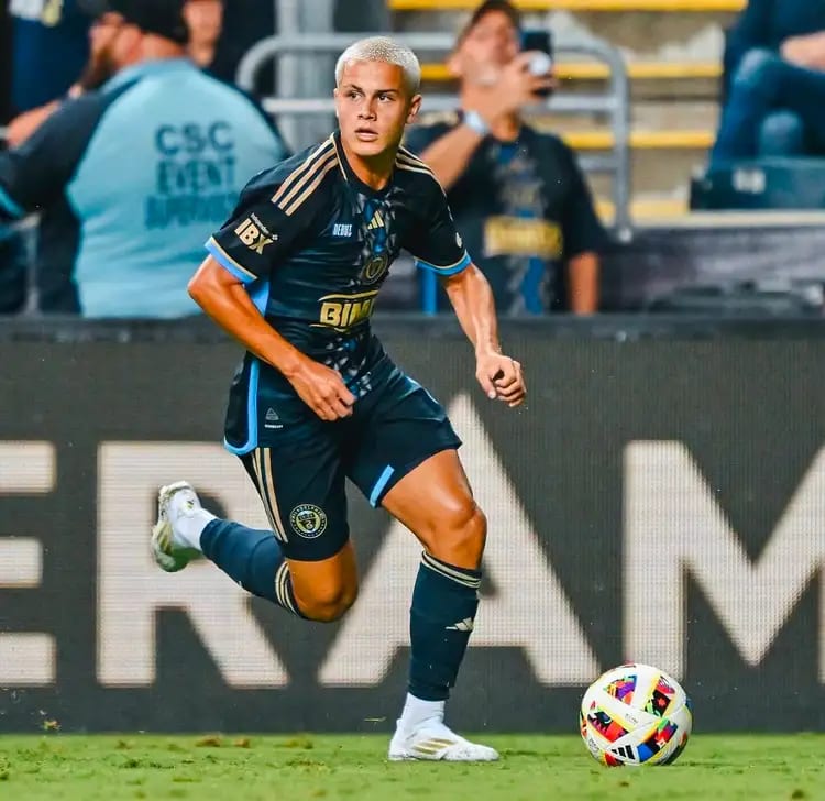 Cavan Sullivan Becomes Youngest USMNT Scorer in Mexico Win